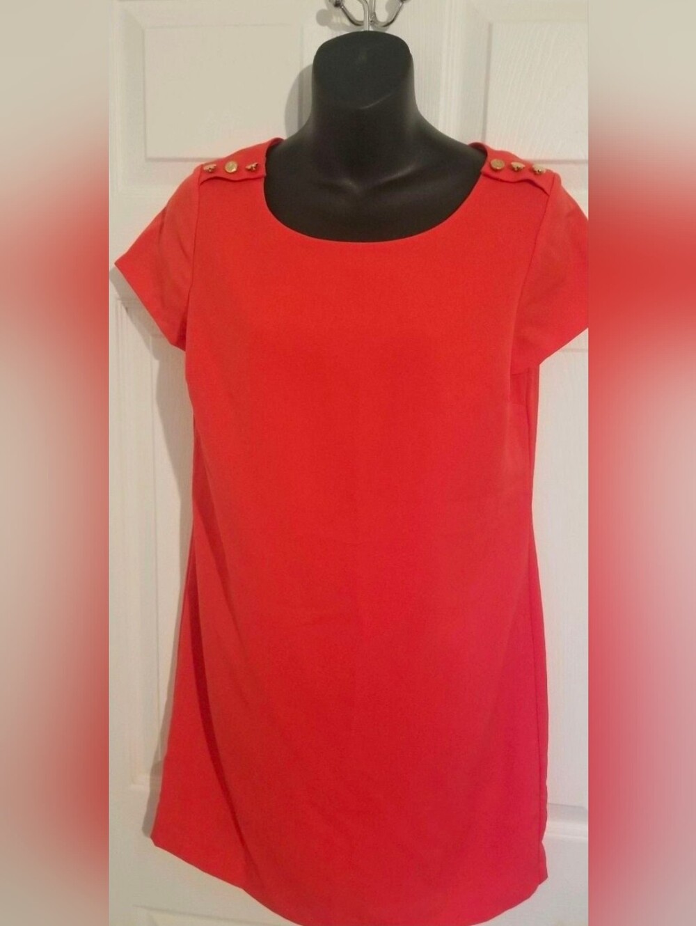 Forever 21 Red Short-Sleeve Tunic with Shoulder Button Detail